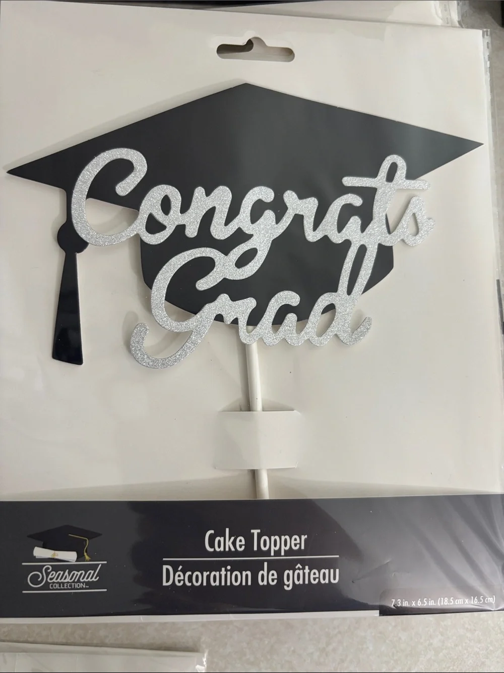 Special Moments Black and Gold Graduation Party Decorations Kit